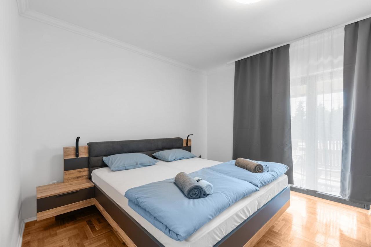 App Sandro With Common Pool Poreč Zewnętrze zdjęcie